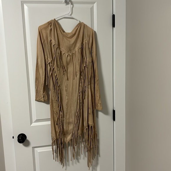 Gimmicks by BKE long cover-up sweater. Size medium. - Picture 4 of 7